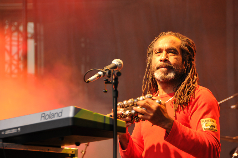 Fete de la Musique Evry 2009 - Kassav 287.jpg